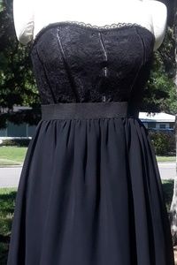 👗 👗 Elle Black cocktail party dress